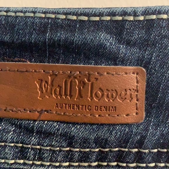 WallFlower Jeans - Picture 7 of 9